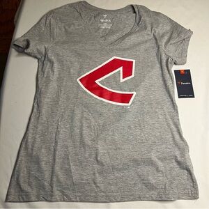 Cleveland Guardians former Indians NWT grey T-shirt red C‎ women's Large